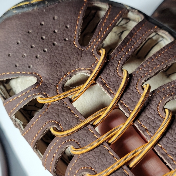 JAMBU women's Brown stappy Water shoe Hiking Sandal, size 8 excellent condition - Picture 7 of 7